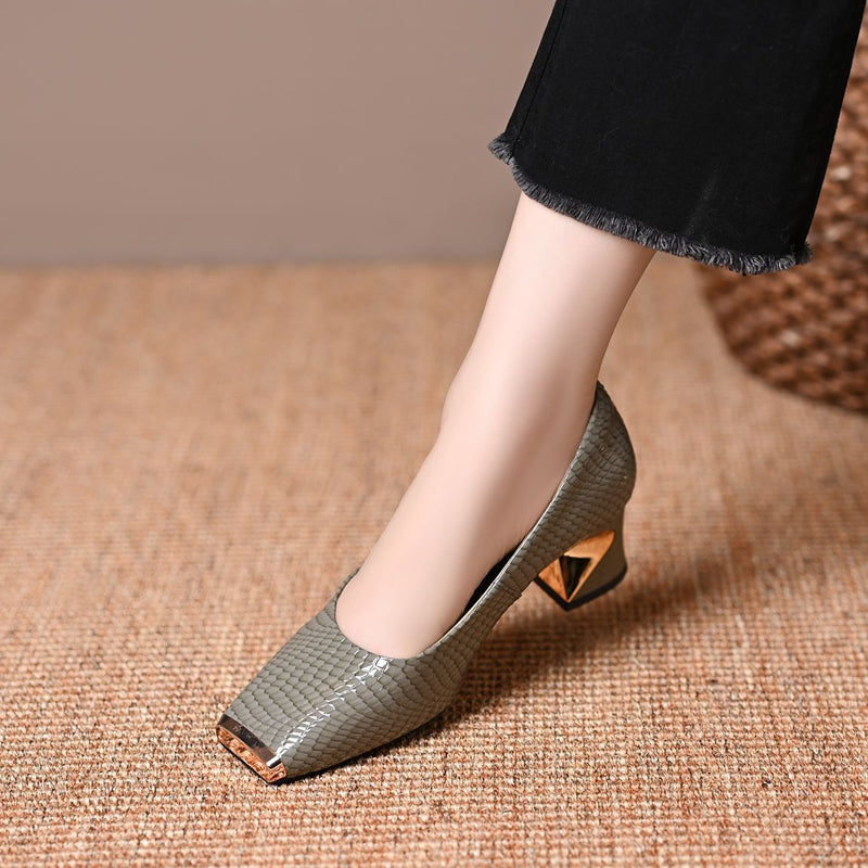 👠 Damen-Pumps mit Schlangenmuster und Blockabsatz – Quadratische Zehenpartie, Metallakzente & ganztägiger Tragekomfort ✨