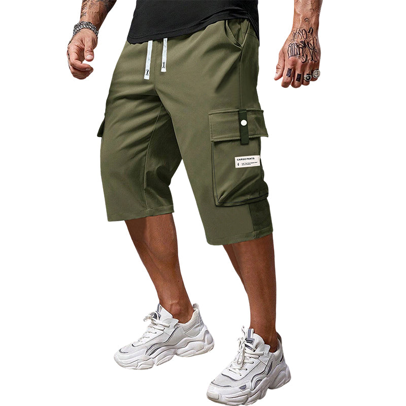 ✨🔥 Lässige 3/4-Cargo-Hose mit Kordelzug für Herren – ideal für urbane Abenteuer & warme Tage 🚀💪 Dank praktischer Taschen und lässigem Schnitt maximaler Komfort und Stil.