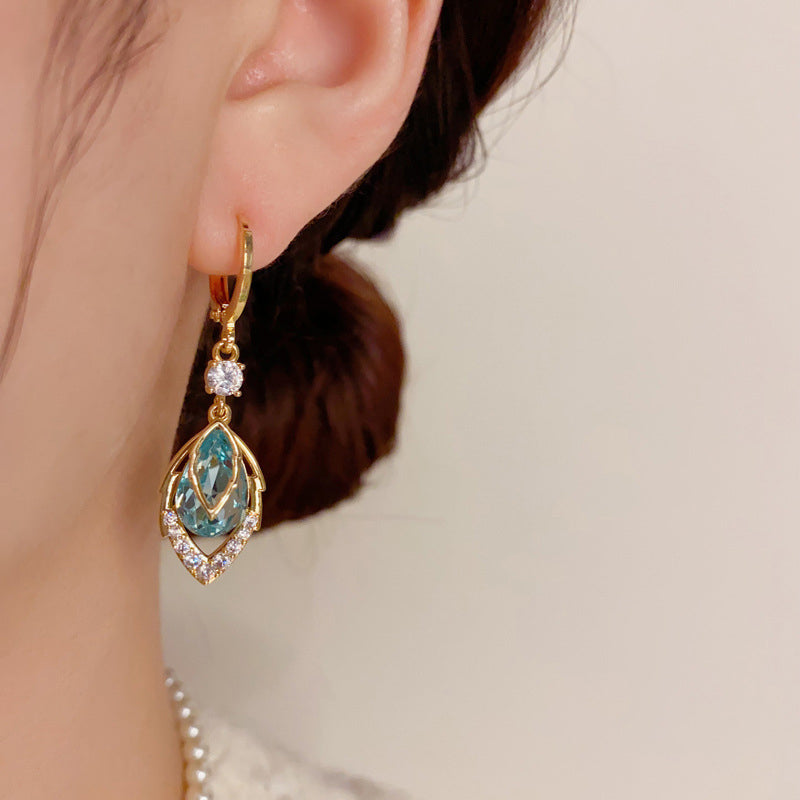 💎💧 Himmelblaue Tropfen-Creolen mit Drop-Effekt – elegante Hänger für Damen – Leichte, funkelnde Ohrringe für den täglichen Chic oder besondere Anlässe ✨