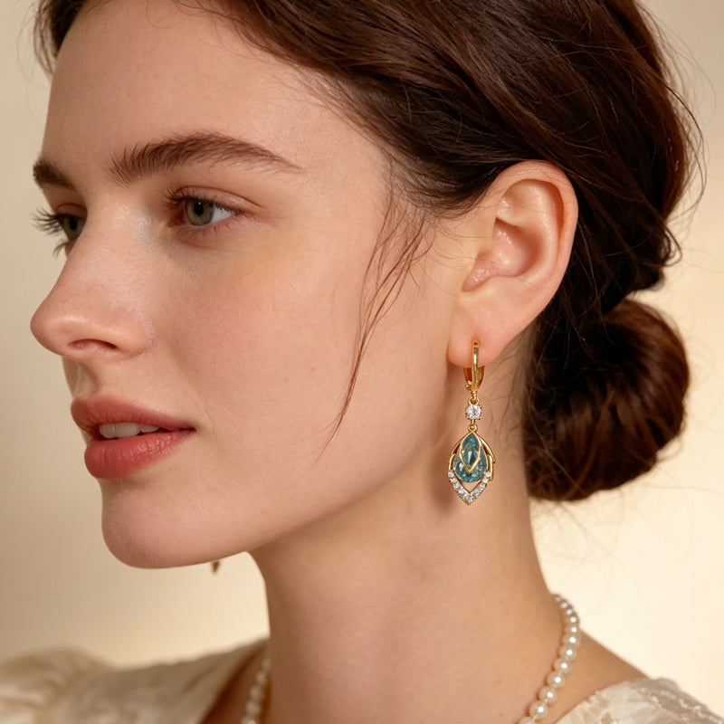 💎💧 Himmelblaue Tropfen-Creolen mit Drop-Effekt – elegante Hänger für Damen – Leichte, funkelnde Ohrringe für den täglichen Chic oder besondere Anlässe ✨