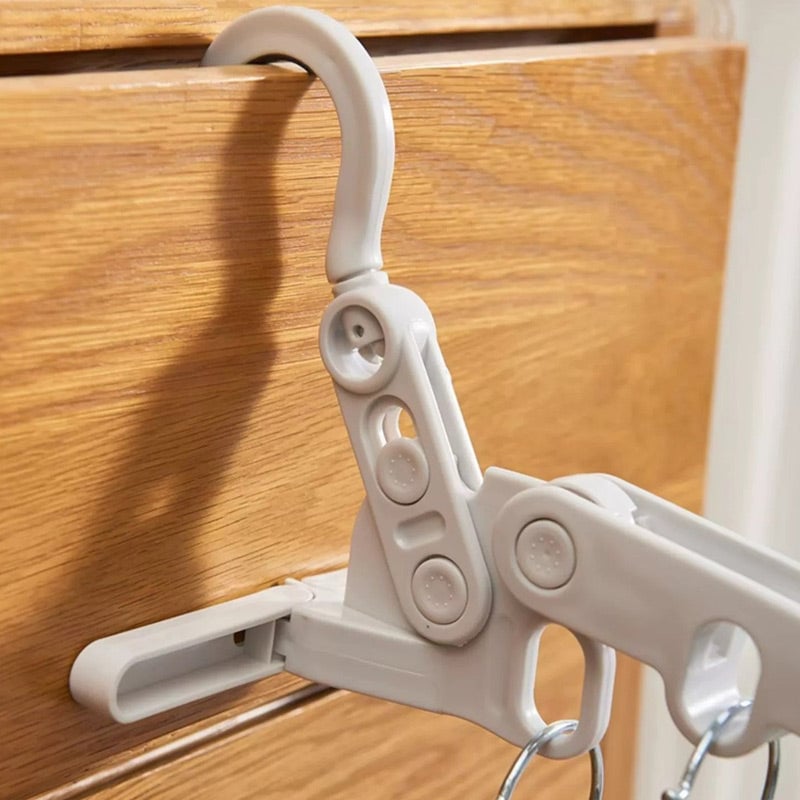 🧥 Faltbarer Kleiderbügel – 5 Haken, platzsparend, ideal für Reisen!
